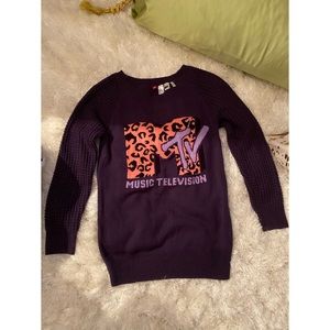 90’s MTV sweater by H&M